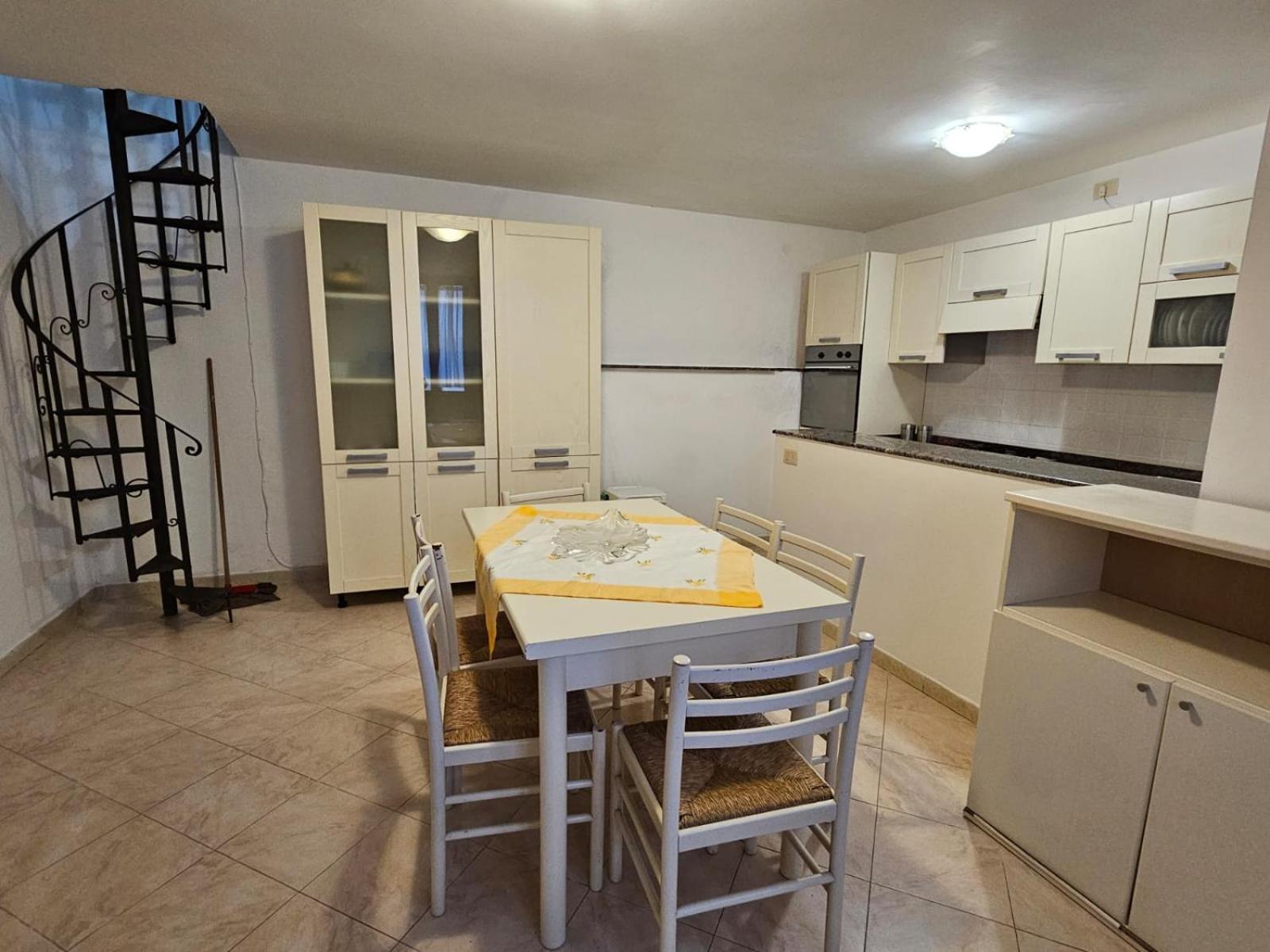 Casa Luisa Apartment เปสคีชี ภายนอก รูปภาพ